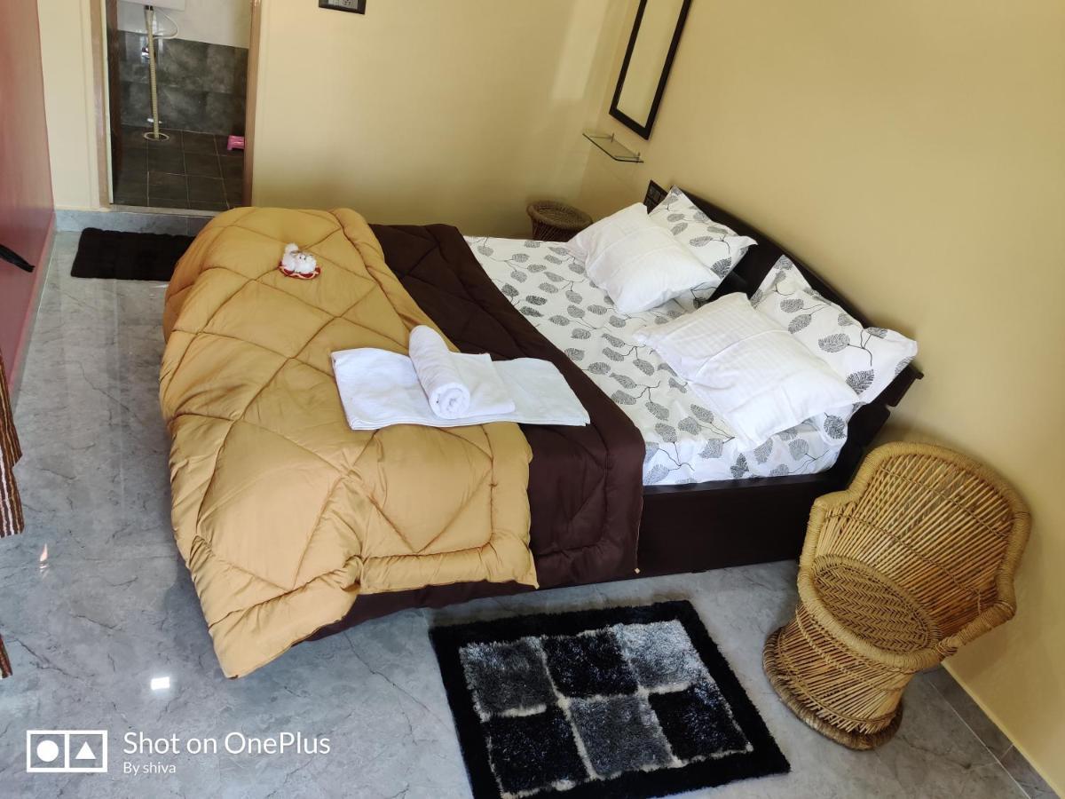 Lee Homestay Hampi Exterior photo